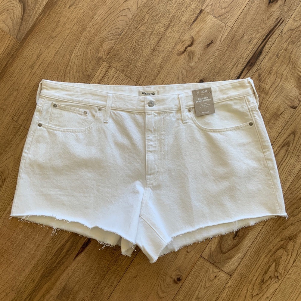 Madewell Relaxed Denim Frayed Shorts Off-White Size 22 NWT - Picture 4 of 16